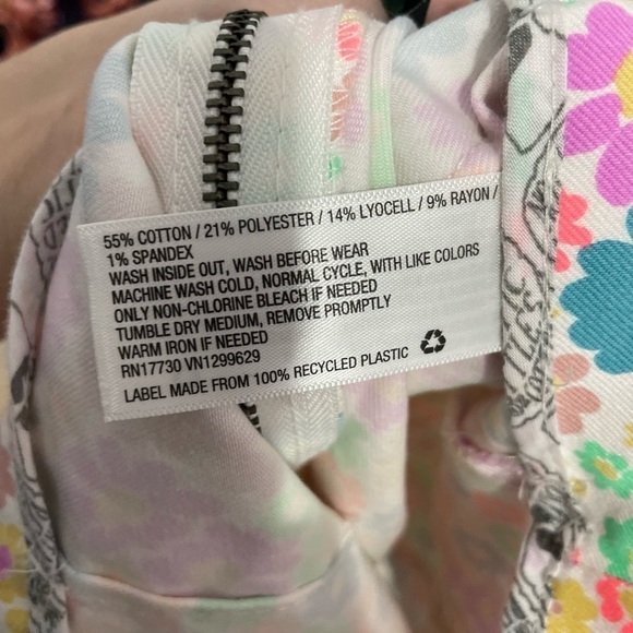 Wild Fable NWT Ditzy Floral Bright Mini Skirt 6 - Picture 8 of 8